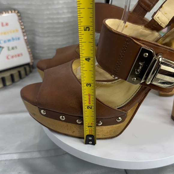 (A) COACH Women's Darcey Peep-Toe Platform Heels with Silver Wooden Buckle,Sz 9B - Picture 5 of 15